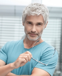 Męska peruka z włosów syntetycznych brąz z siwizną GEORGE 5 Stars 2.0 # M46s