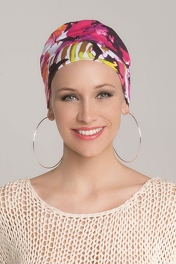 Jasno beżowy turban-czapeczka z delikatnym drapowaniem na czubku głowy TALA # sand