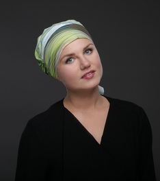 Prosty do ułożenia lekki i wygodny zielony turban FELICJA NEW # 220A*