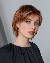 Peruka z włosów syntetycznych wielowymiarowy czekoladowy brąz AVA MONO PART # chocolate/shad