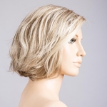 Gallery_night-lightchampagne-rooted-bs