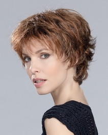 Krótka damska peruka syntetyczna bursztynowy blond z odrostem CLUB 10 # bernstein/rooted