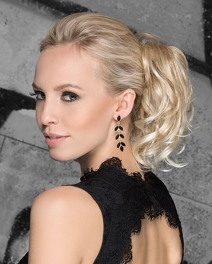 Treska z włosa syntetycznego o mocnym pofalowaniu złoty blond FRAPPE # gold blonde*