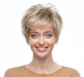 Peruka typu lace front – co ją wyróżnia?